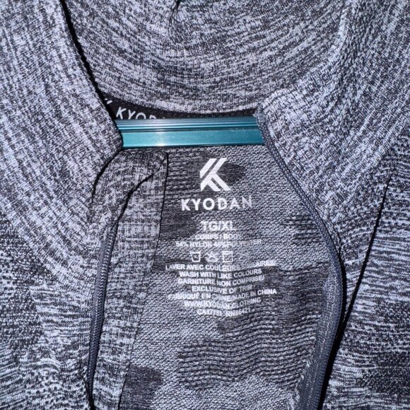 Grey Kyodan Long Sleeve Zip=Up Shirt, Size XL - Picture 2 of 3